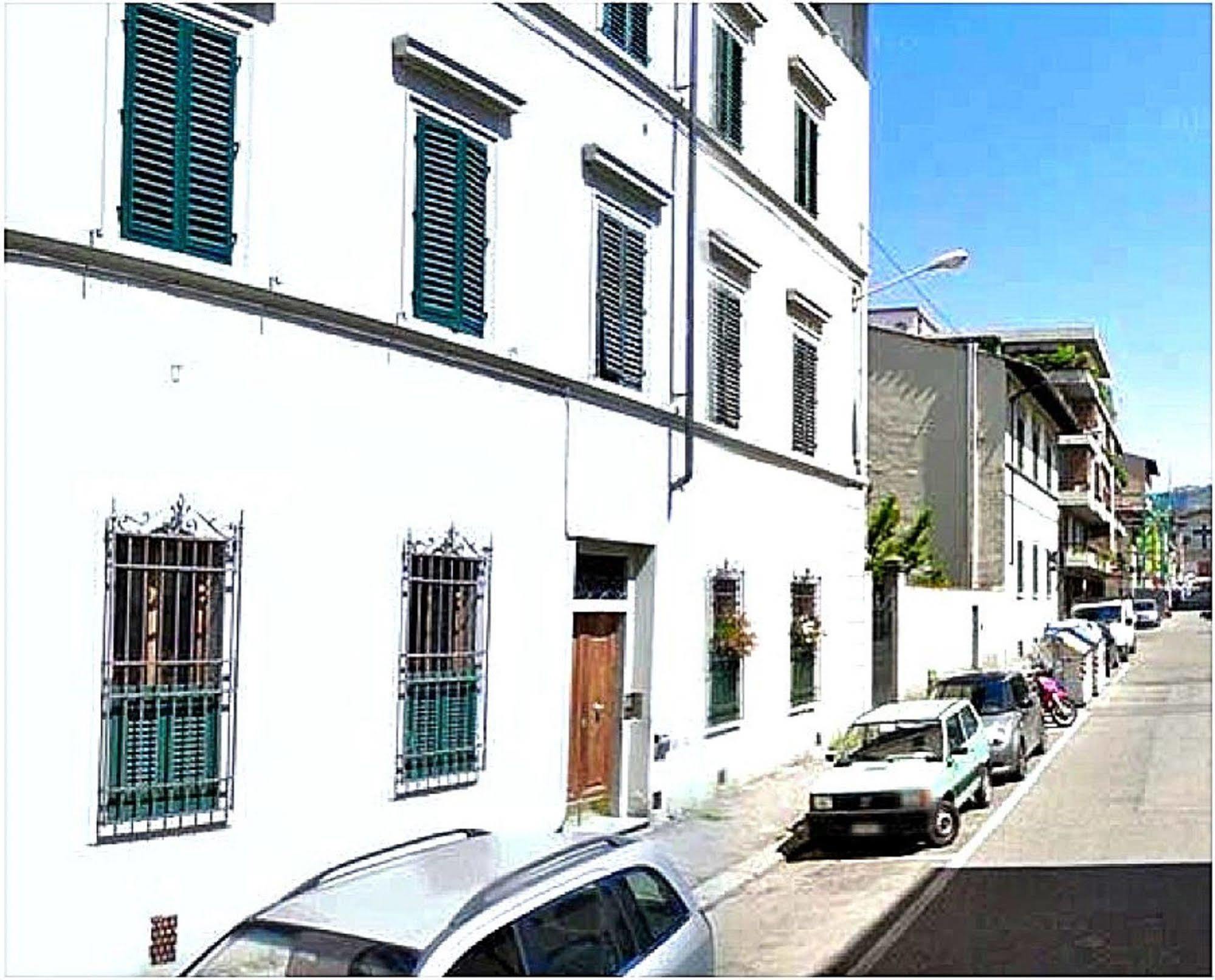 Chez Moi B&B Florenţa Exterior foto